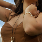 Brinco Liso com franja