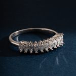 Anel grande com Diamante Moissanite